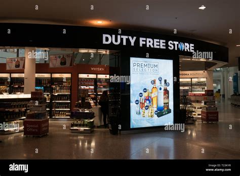 toronto airport duty free